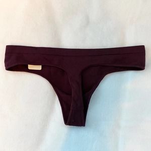 Victoria's Secret Woman's "Chillest Wrapper" Stretch Thong Pantie Sz S